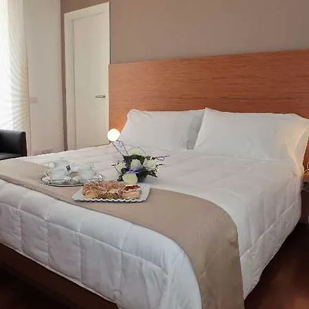 Hotel La Dimora Di Piazza Carmine 3*