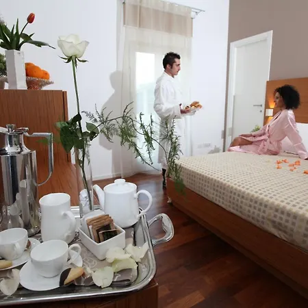 Szálloda La Dimora Di Piazza Carmine 3*