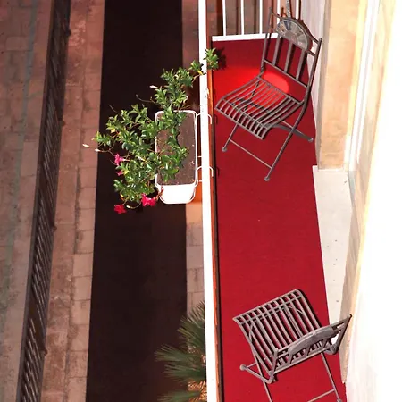 La Dimora Di Piazza Carmine Ragusa