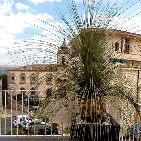 La Dimora Di Piazza Carmine Hotel 3*