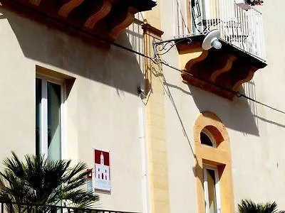Hotel La Dimora Di Piazza Carmine Ragusa