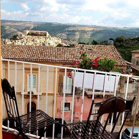 Hotel La Dimora Di Piazza Carmine Ragusa